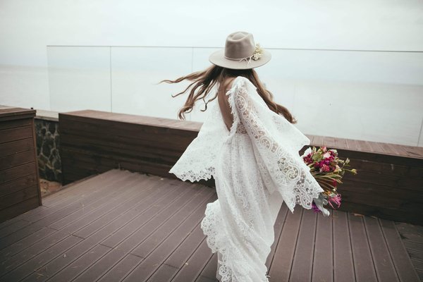 Comment créer un look bohème tendance avec une robe bohème pour différentes occasions ?